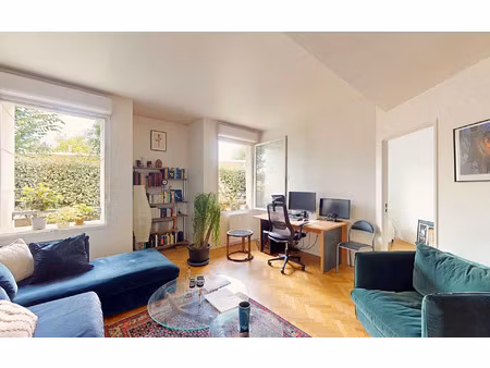 appartement montrouge 51.48 m² t-2 à vendre  365 000 €