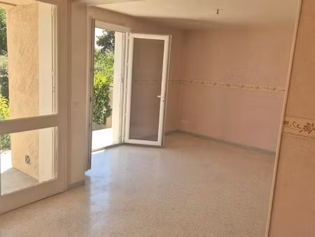 vente maison 4 pièces 80 m² lambesc (13410)