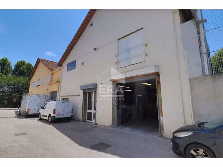 a louer - local commercial / entrepot / local d'activité - secteur capelette