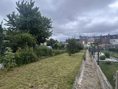 quartier saint-pierre maison amienoise avec trois chambres e