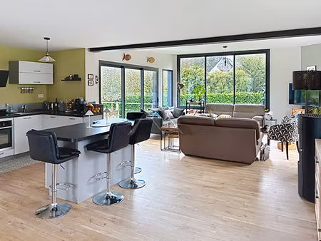 maison 4 chambres dont 2 de plain pied a vendre bohars