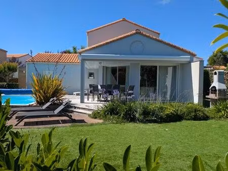 maison de 4 pièces de luxe en vente à château-d'olonne  france