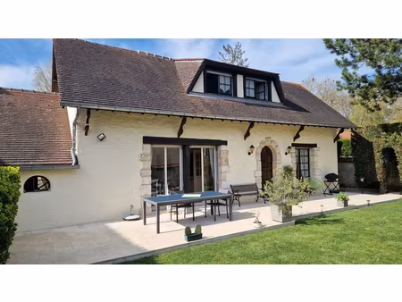 charmante maison - jouy centre ville
