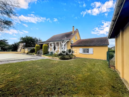maison 4 chambres - 410 000 €