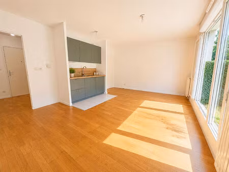 appartement massy 1 pièce(s) 31 m2