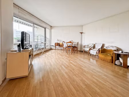 appartement rosny 3 pièces 77 m2 - métro l.11 - golf