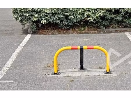 vias plage - place de stationnement privative dans residence