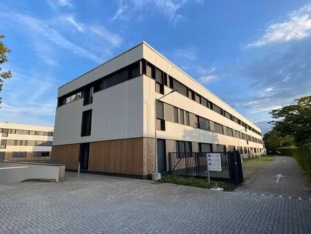 bien professionnel à louer à zwijnaarde € 9.688 (lp87k) - cd-vastgoed bvba | zimmo
