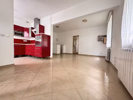 maison champigny-sur-marne - 4 pièces - 89.27 m² habitable - parcelle de 253 m²