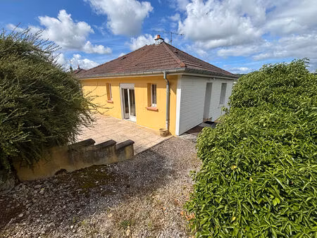 maison semi-plain pied dung terrain de 947m² dung