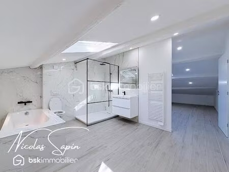 maison de 222 88 m² à varces-allieres-et-risset