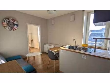 location appartement 2 pièces meublé à hérouville-saint-clair (14200) : à louer 2 pièces m