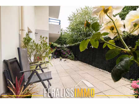 bel appartement f4 avec jardin privatif !