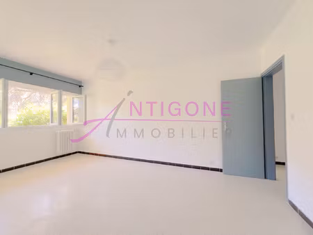 appartement t3 au calme - fleur de mai