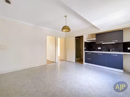appartement 3 pièce(s) 42 m2