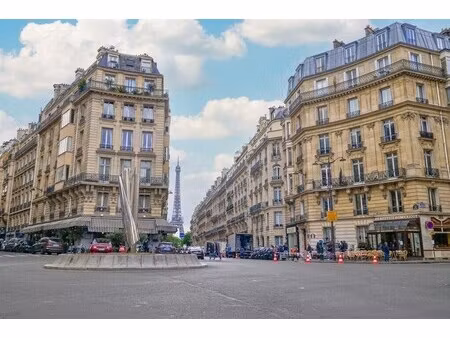 location commerce paris 75016 46m²