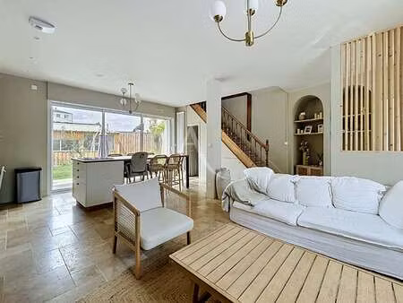 vente maison à angers capucins verneau (49000) : à vendre / 90m² angers capucins verneau