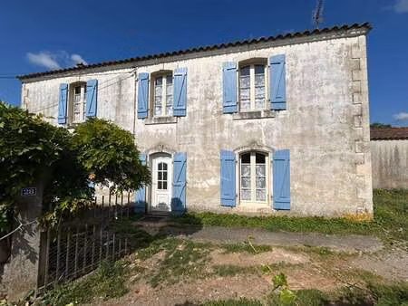 vente maison à l'île-d'elle (85770) : à vendre / 182m² l'île-d'elle