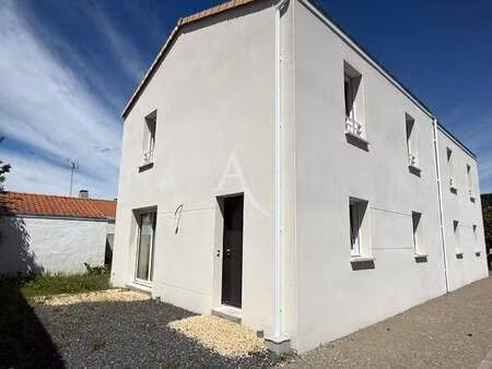vente maison à saint-hilaire-de-riez (85270) : à vendre / 93m² saint-hilaire-de-riez