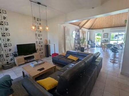 vente maison à segre (49500) : à vendre / 167m² segre