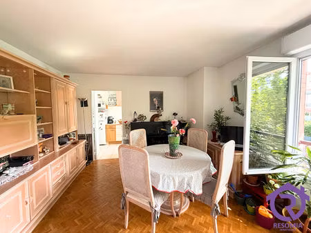 appartement 2 pièces de 47 m² à chatillon