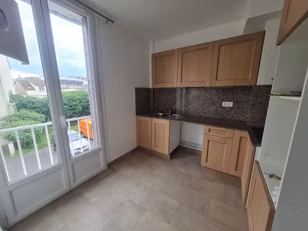 appartement montereau fault yonne 2 pièce(s)