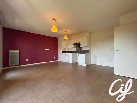 appartement t2 st herblain bourg - 47.79 m2 148 000 euros