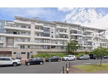 studio - 32.1m ²