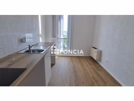grand t2 avec parking et balcon secteur jolimont