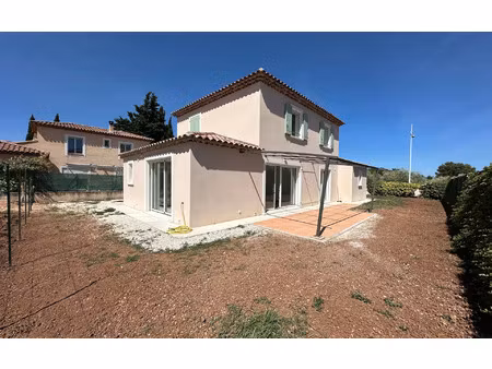 location maison  m² t-5 à ollioules  2 000 €