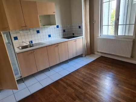 location appartement 2 pièces à rennes sainte-thérèse (35000) : à louer 2 pièces / 32m² re