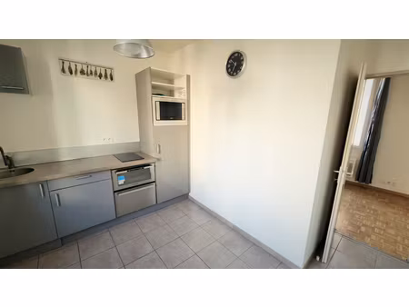 appartement 2 pièces 20 m² à louer clermont-ferrand 63100 ? | era immobilier