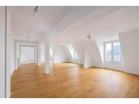 location bureaux 260 m²