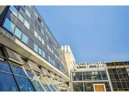 location bureaux 52 m² à 216 m²