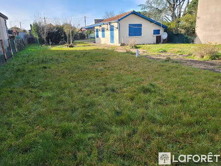 maison à rénover sur terrain de 941m² en deuxième ligne - quartier meyran.