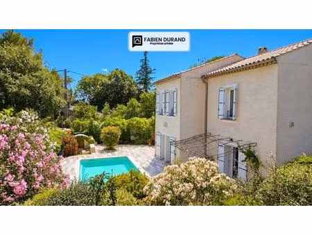 villa 5p renove avec piscine terrain 600 m²