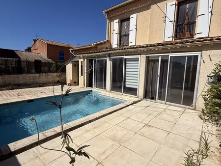 maison 3 faces sur 216m2 4 chbres/suite en rdc