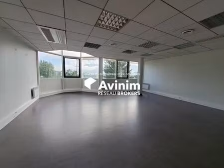 prestigieux bureau de 446 m2 en vente - annecy  france