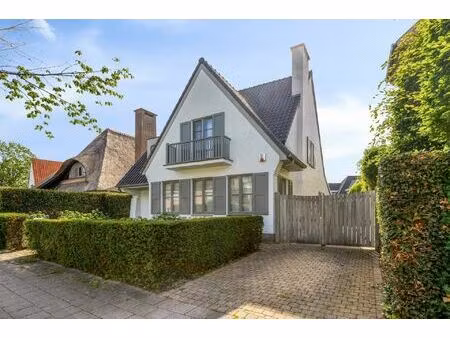 huis te huur in edegem met 4 slaapkamers