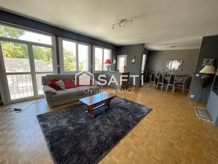 laval centre ville -appartement t6 (145 m2)