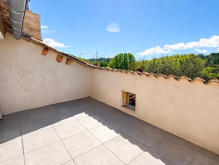 maison de village à jouques (13490)