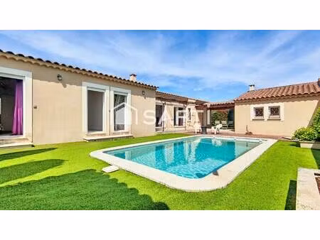 paradou – élégante villa de plain-pied avec piscine  garage et prestations de qualité