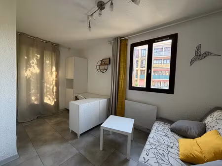 appartement 1 pièces 16 m² à louer aix-en-provence 13100 ? | era immobilier