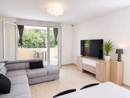 exclusivite - appartement 3 pièces avec parking - piscine