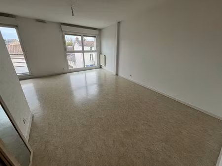 appartement 3 pièces 70 m² à louer poitiers 86000 ? | era immobilier