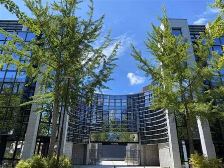 location bureau nantes 2 634 m²