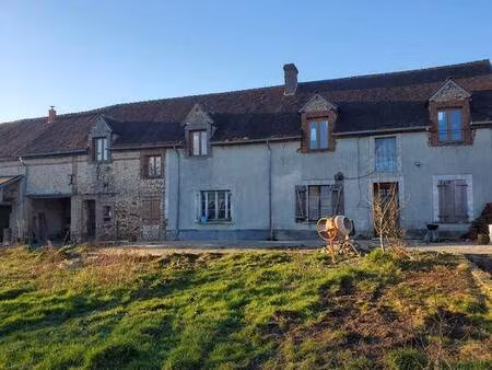 proche tourouvre (61190) maison de 151 m2 env avec fort potentiel.