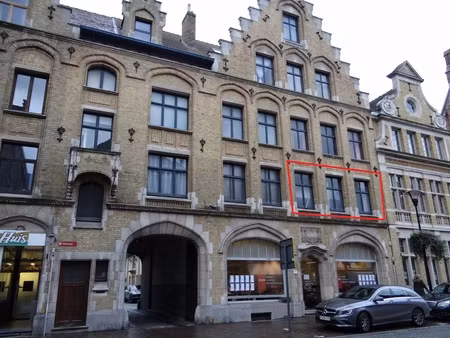appartement te huur in ieper met 3 slaapkamers