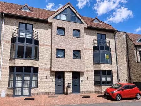 appartement te huur in diksmuide met 3 slaapkamers