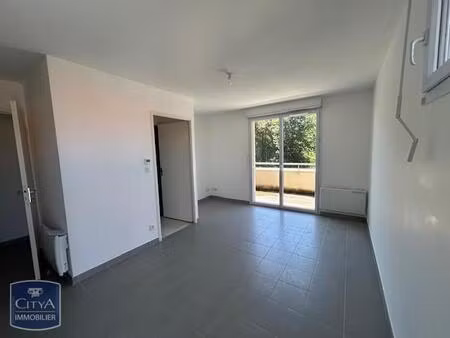 location appartement 2 pièces 36m² st gaudens 31800